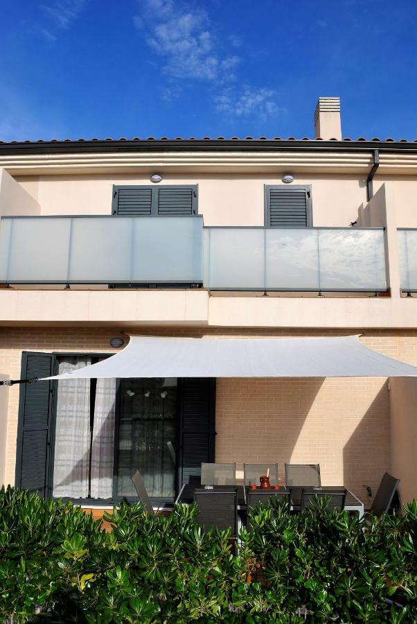 Chalet Adosado De Lujo Para 6 Personas En Golf Panoramica - Internet Fibra Gratis San Jorge  Εξωτερικό φωτογραφία